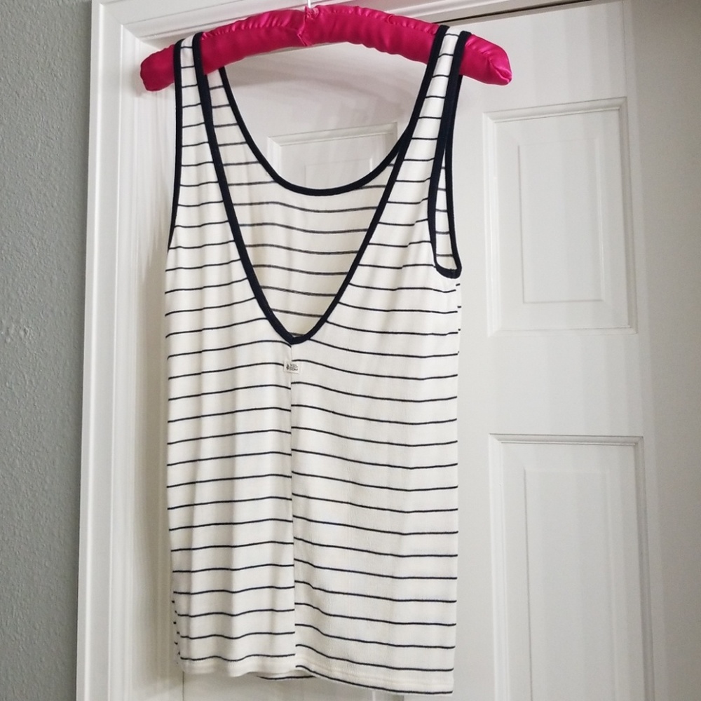 Volcom tank top